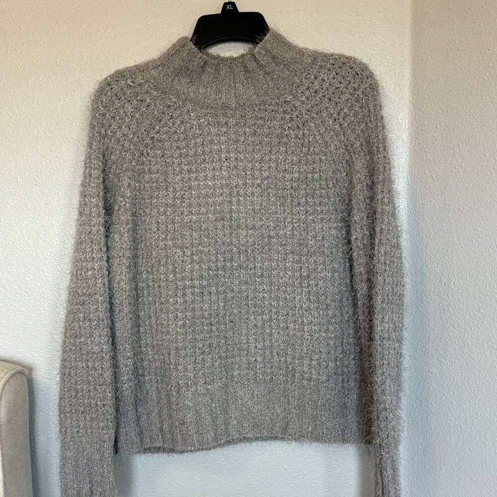 Fuzzy Pullover Gray Sweater